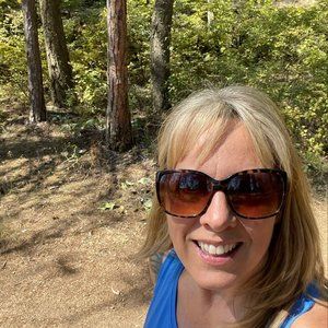 Meet your Posher, Wendy